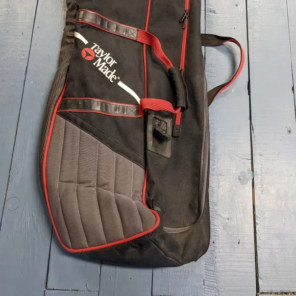 TaylorMade Golf Travel Bag